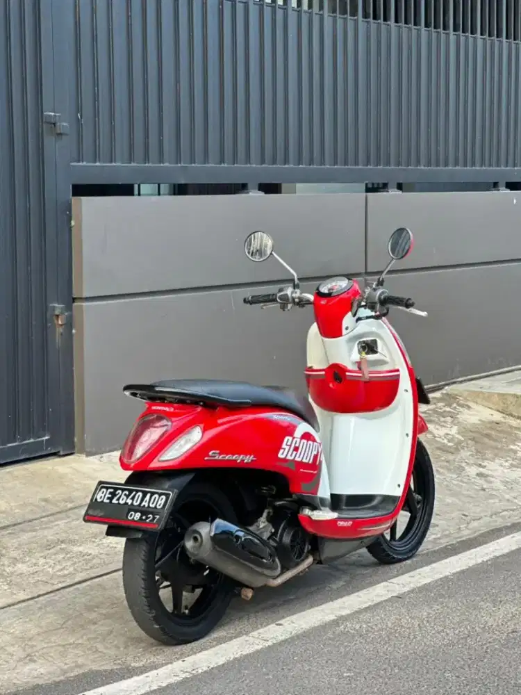 Honda Scoopy 2016