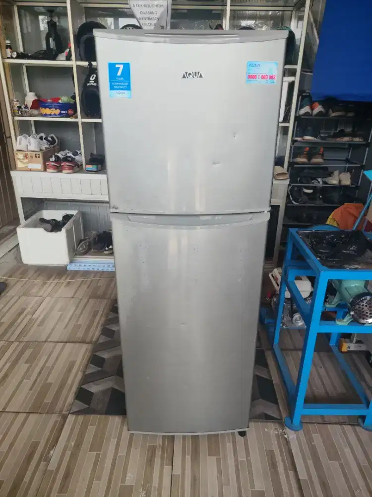 Kulkas Aqua 2 pintu orisinil normal semua