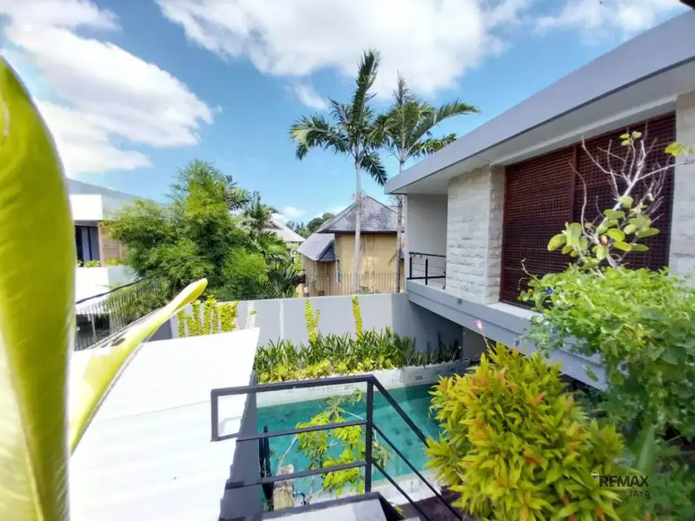 Luxury Wooden Villa Dijual, di Umalas Kerobokan