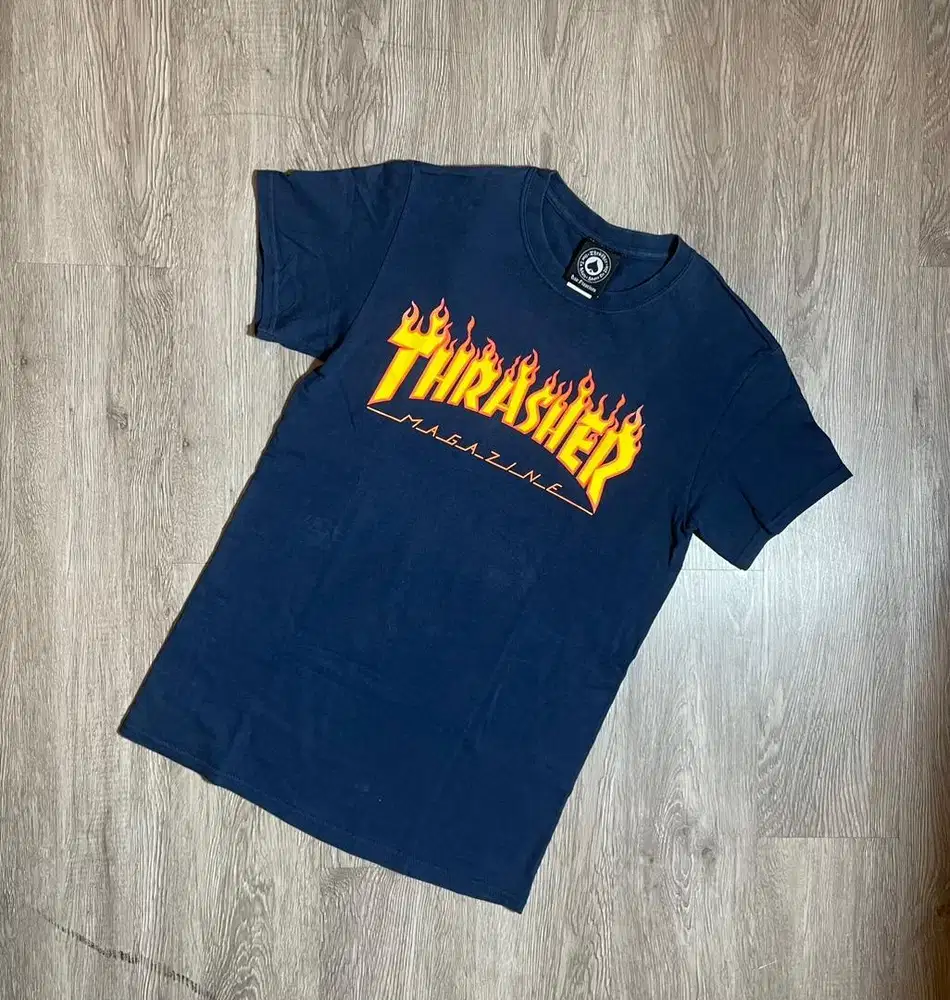 T-shirt kaos baju atasan pria second brand