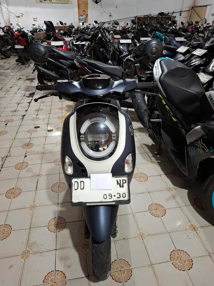 Honda Scoopy 2025 biru