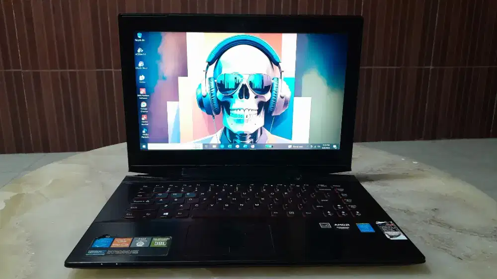 Laptop Lenovo  Y40-80 core i5 Ram10GB Hardisk1TB Radeon R9 M275X GEN5