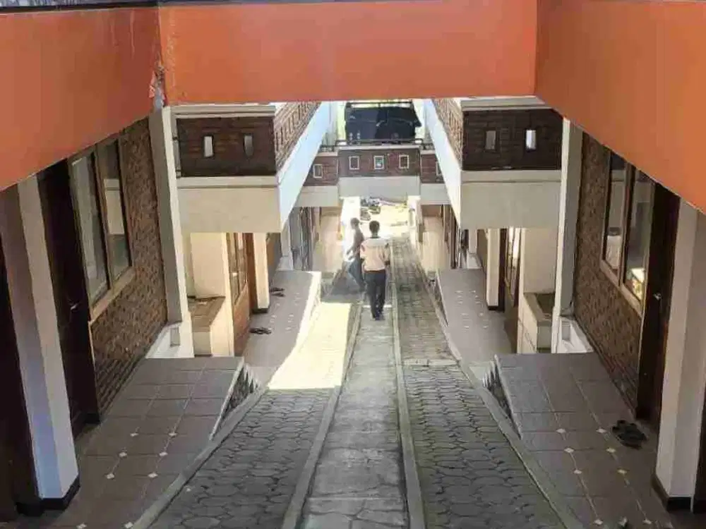 JATINANGOR RUMAHKOST MEWAH DEKAT KAMPUS UNPAD HARGA 5,5M NEGO KERAS