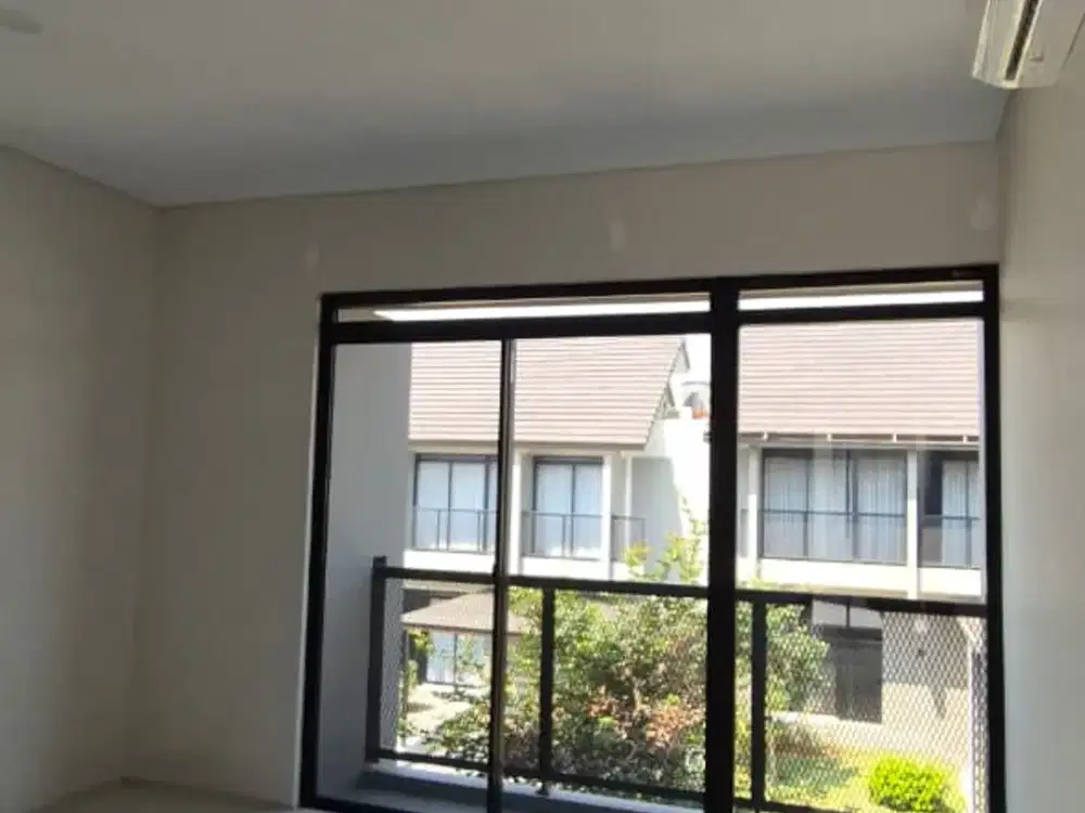For Rent! Rumah Dengan Kondisi Rapi dan Terawat Di Kawasan Kota Baru Parahyangan, Bandung