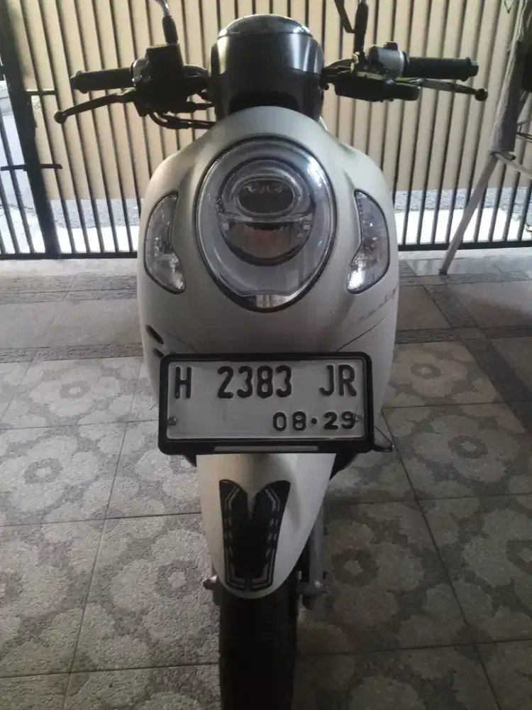 SCOOPY MULUS KM RENDAH