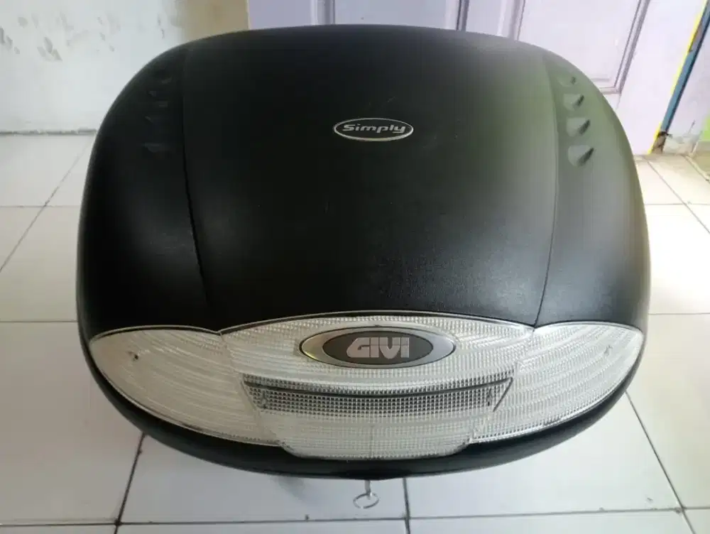Box Givi E 45 plus braket exs nmax old