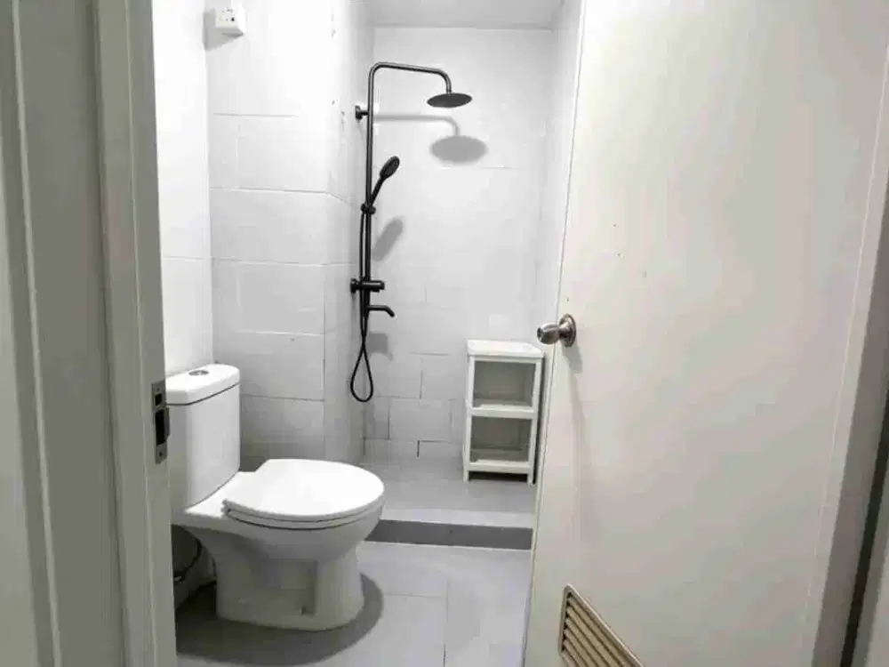 2BR 20JT'an di pakuwon city GiLA, eastcoast residence no educity amor bella