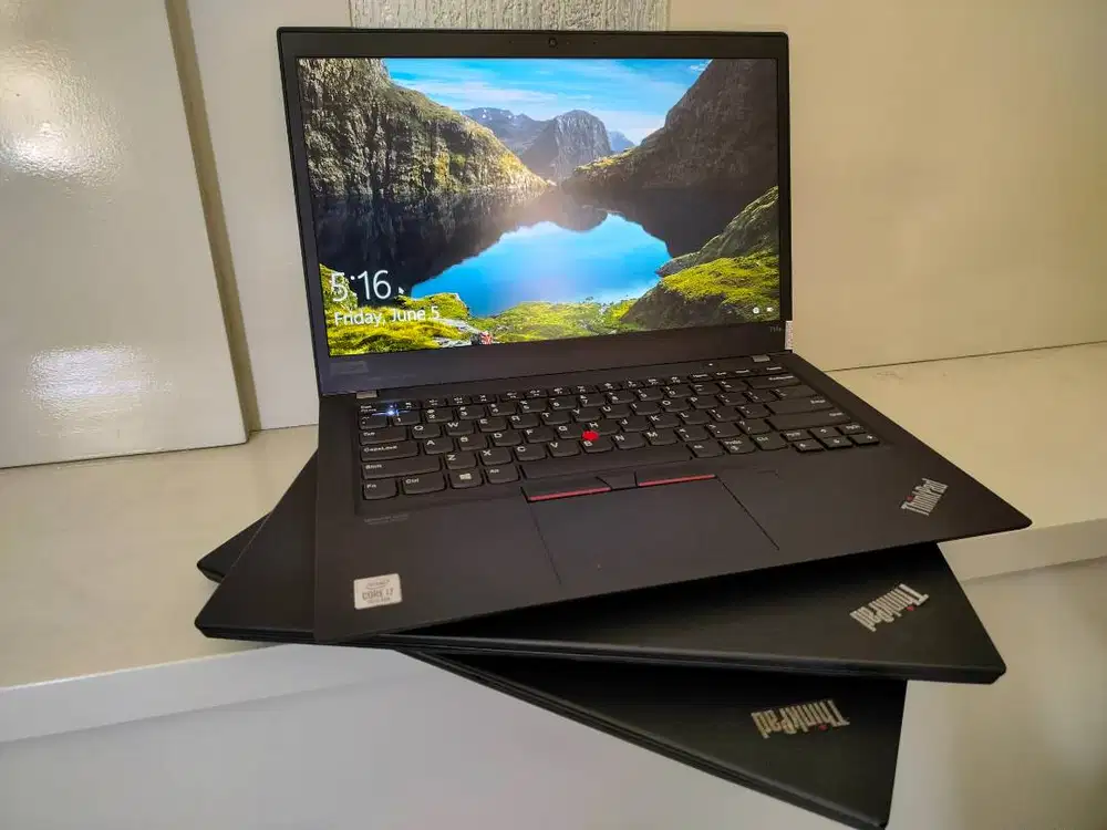 16GB i7 gen 10 Lenovo Thinkpad T14s SLIM Intel Core i7-10510U gen 10