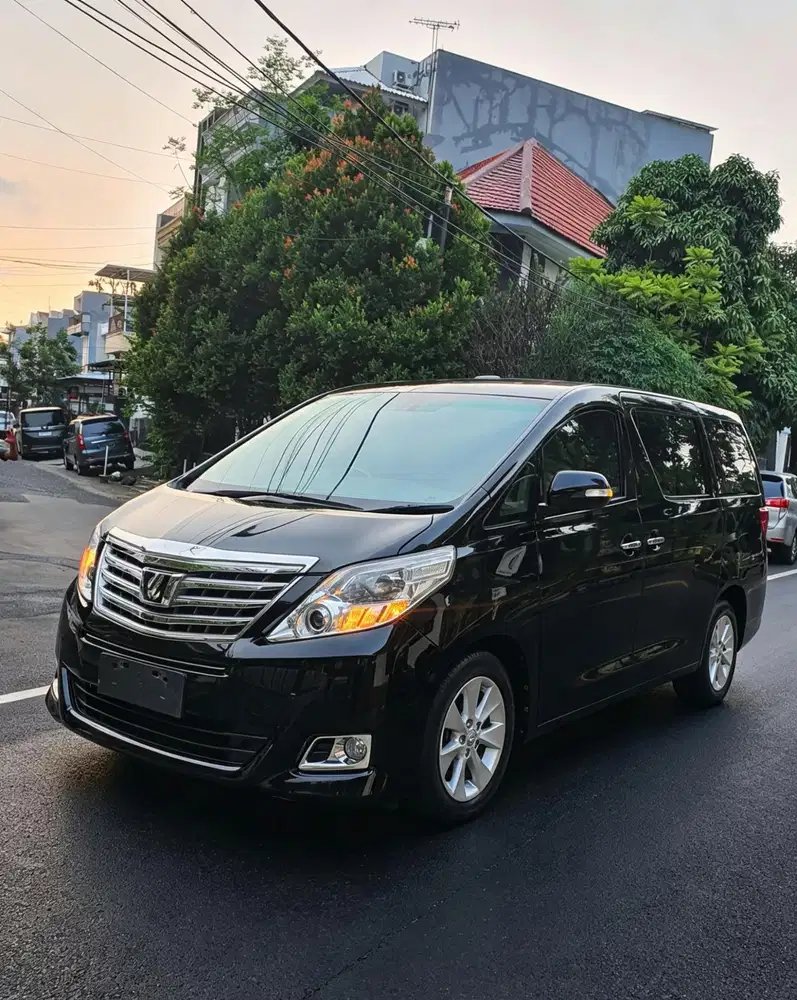 Alphard G ATPM Black On Beige 2015