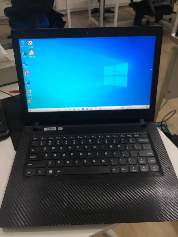 Laptop Lenovo Ideapad 80TQ