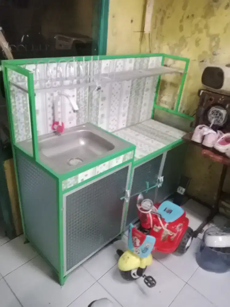 Rak piring kompor cuci piring
