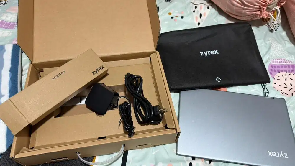 Zyrex notebook cruiser core i7 1TB Baru