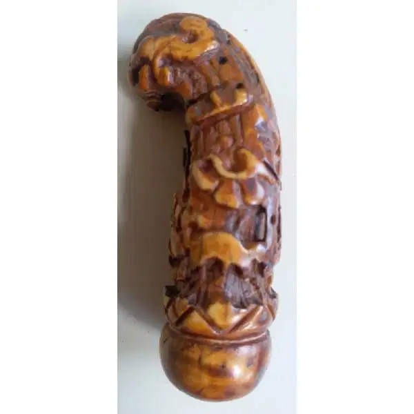 Antik handle keris motif Bunga