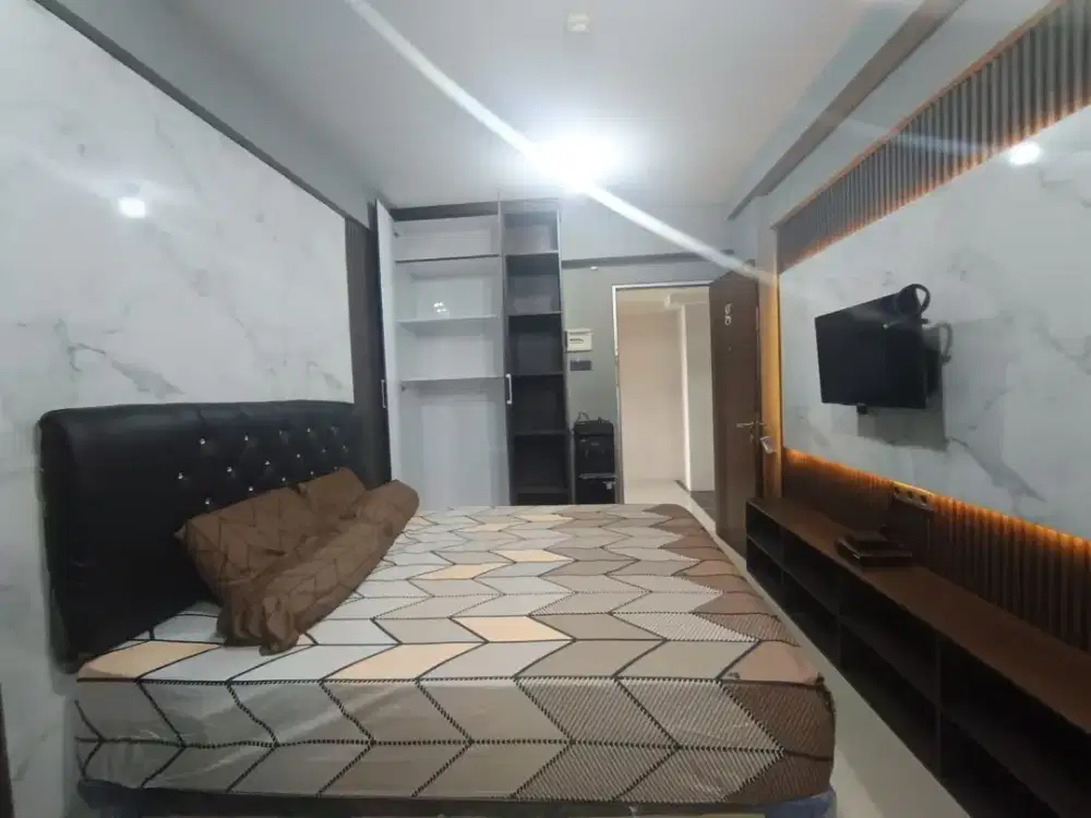 Jual unit Studio Furnished Apartemen Gunawangsa Manyar, Surabaya