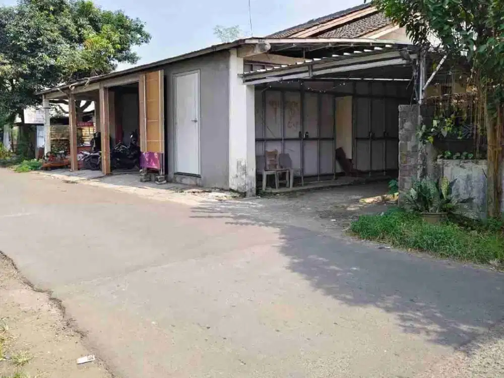 Dijual Rumah dan Kontrakan 4 Pintu di Ciriung Cibinong Pinggir Jalan