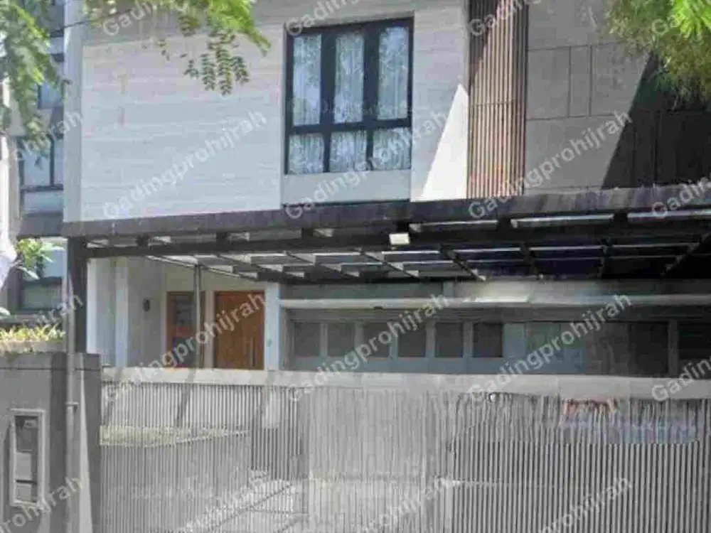 Dijual/Sewa Rumah Daerah Strategis Di Gatot Subroto