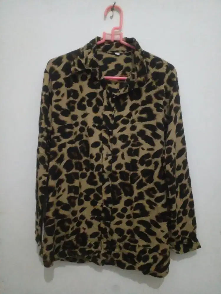 Baju Atasan Cewek Preloved