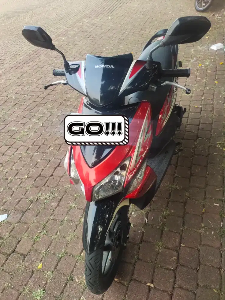 Vario Red black 110 tahun 2014