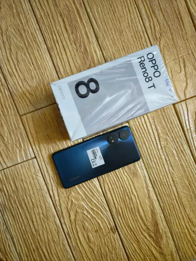 Oppo Reno 8T 4G Ram 8/256 GB