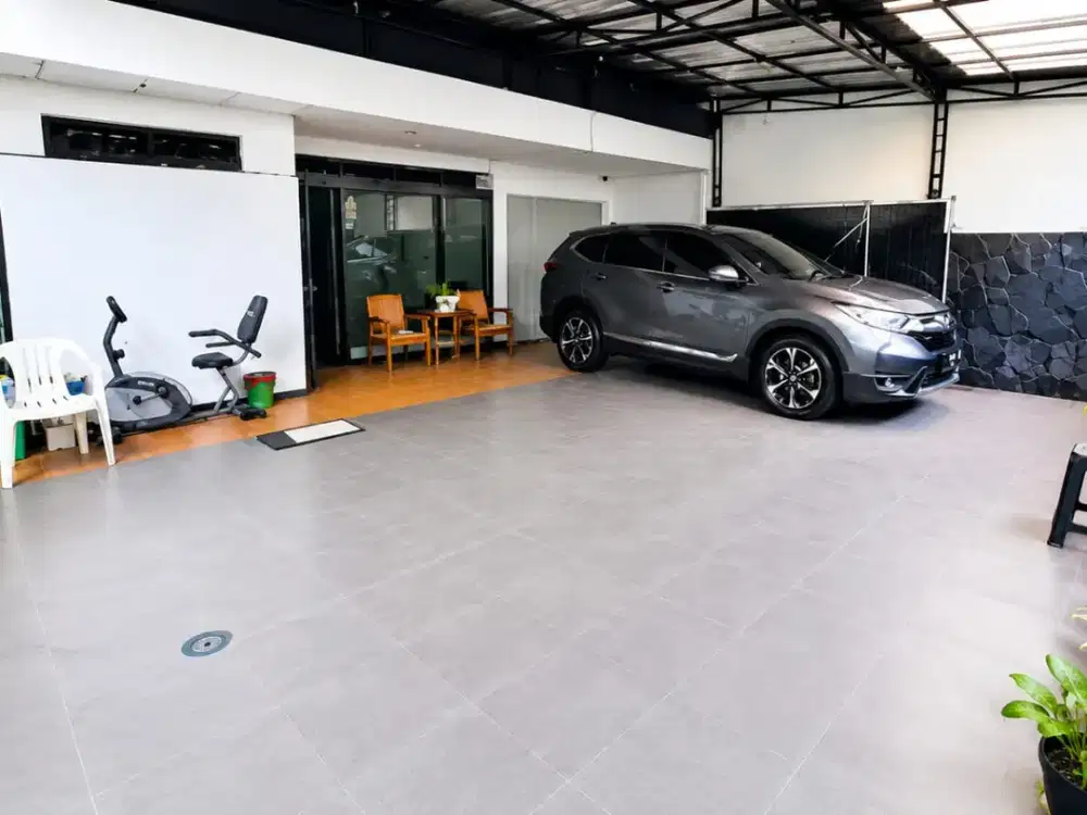 DISEWAKAN RUMAH TINGGAL STRATEGIS DI ASEM BARIS TEBET - SIAP HUNI