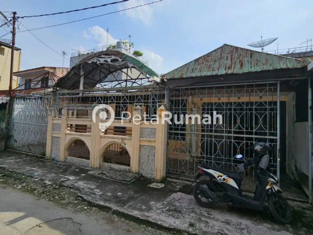 DIJUAL RUMAH JALAN DELI INDAH 6 - DAERAH BRAYAN MEDAN BARAT (vincent)