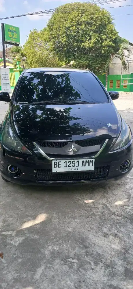 Mitsubishi Grandis GT