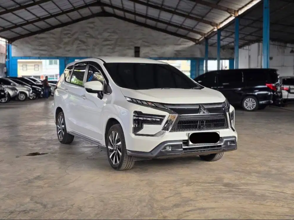 Mitsubishi Xpander Ultimate AT Matic 2025