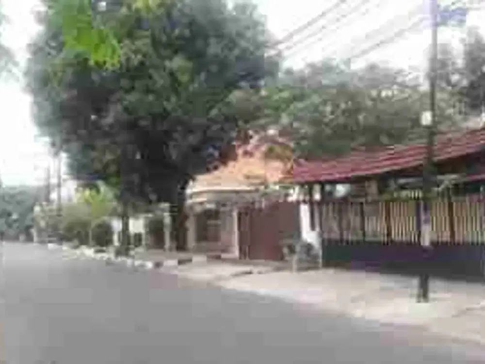 jual rumah hitung tanah
di Cikini jakpus