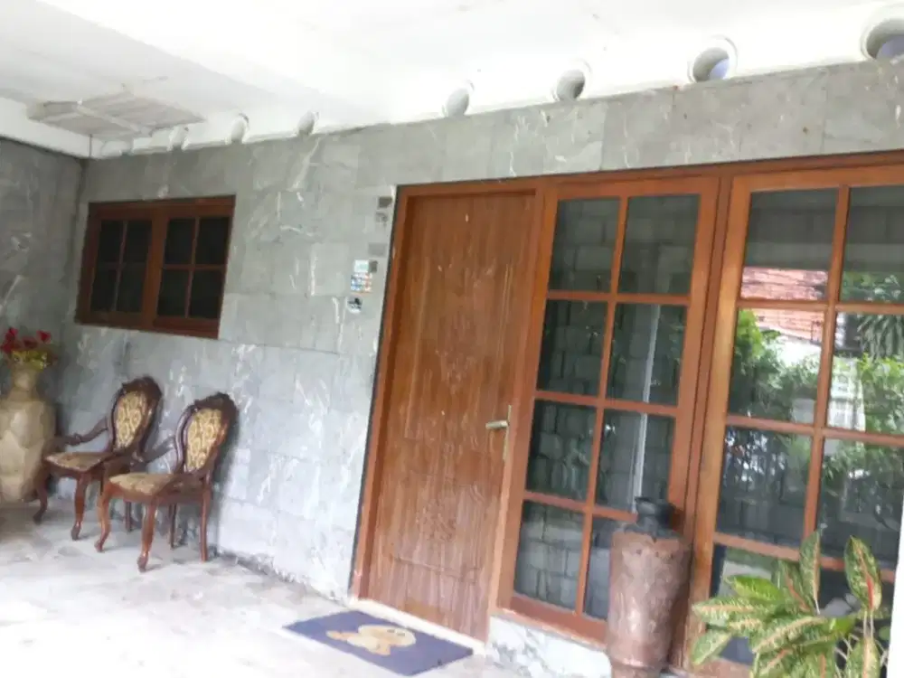 Update Harga  TERMURAH DIJUAL RUMAH LAMA SIAP HUNI  HITUNG TANAH DI CIPETE SELATAN CILANDAK JAKARTA SELATAN. Area Premium, Belakang Cilandak Town Squa