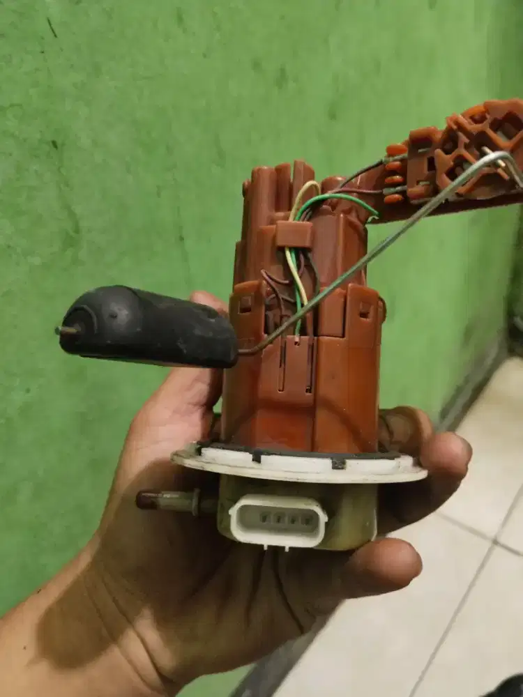 Fuel pump cbr 150 led