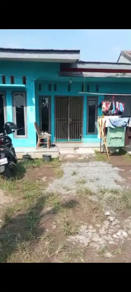 Di jual rumah dekat ke pasar curug