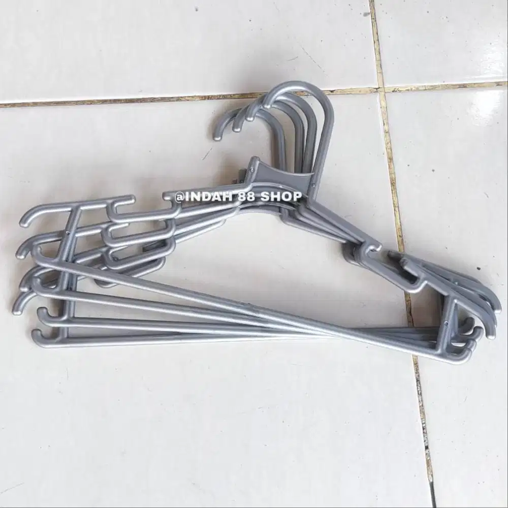 Hanger Baju Plastik Isi 4pcs