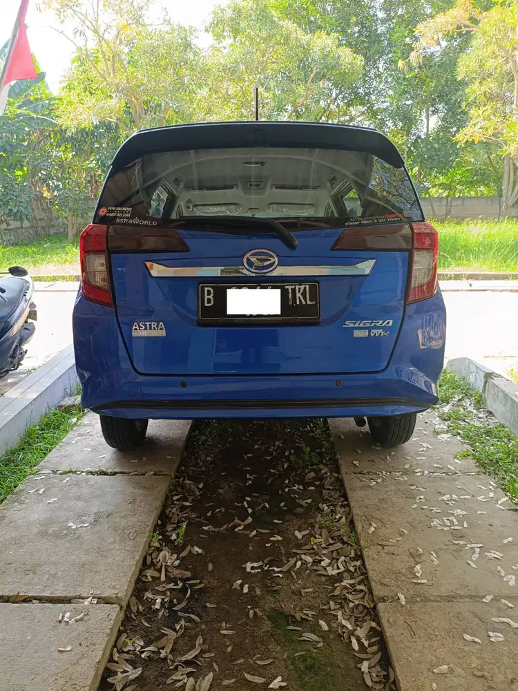 Sigra X Deluxe 1.2 Low Km