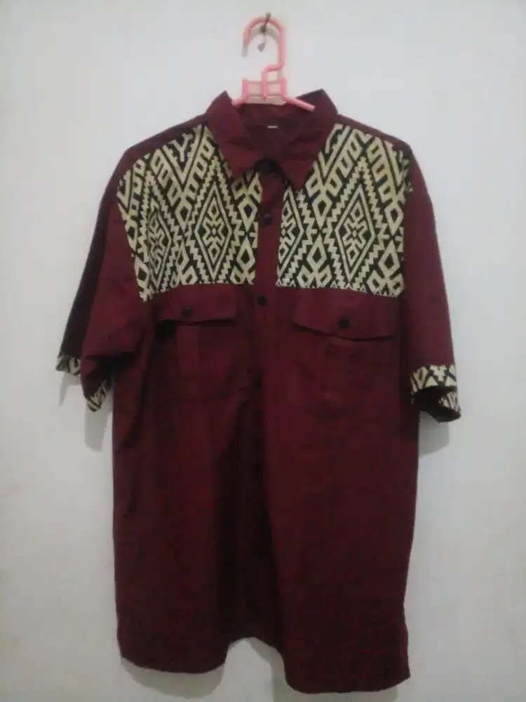 Kemeja batik pria