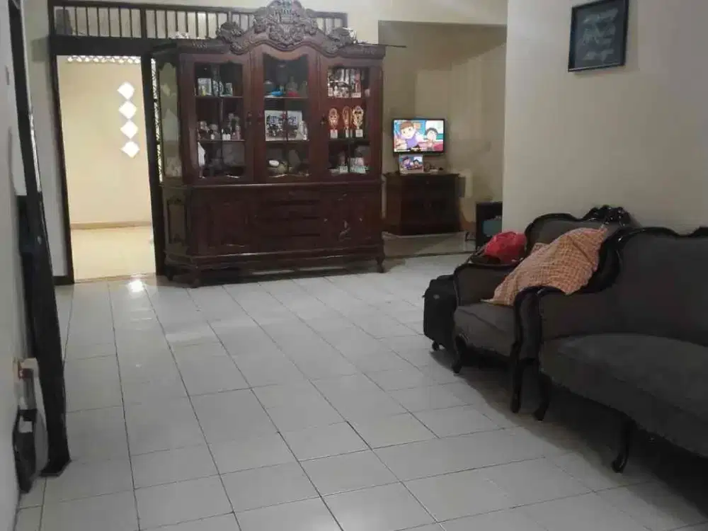 Dijual Rumah Lokasi Tenang di Bintaro Jaya Sektor 3A