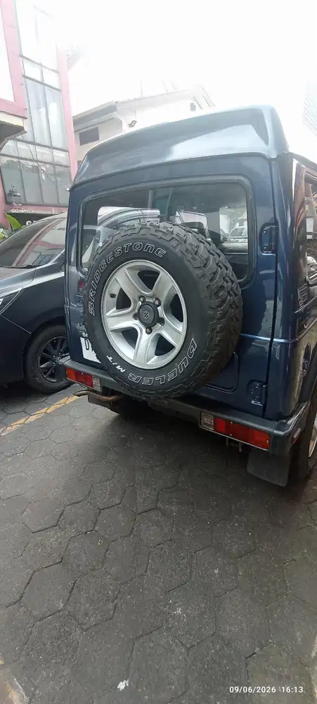 Suzuki Jimny 2002 Bensin