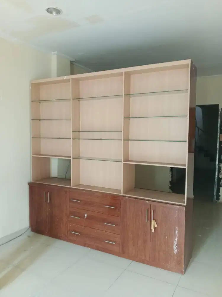 Lemari 2 Muka / Partisi Sekat Ruangan Minimalis