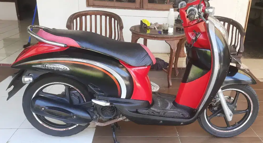 Scoopy thn 12 carbu