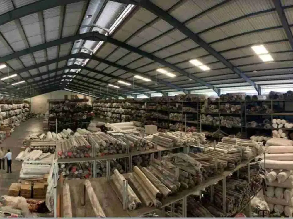 DISEWAKAN GUDANG LOKASI STRATEGIS DI KELAPA GADING, JAKARTA UTARA