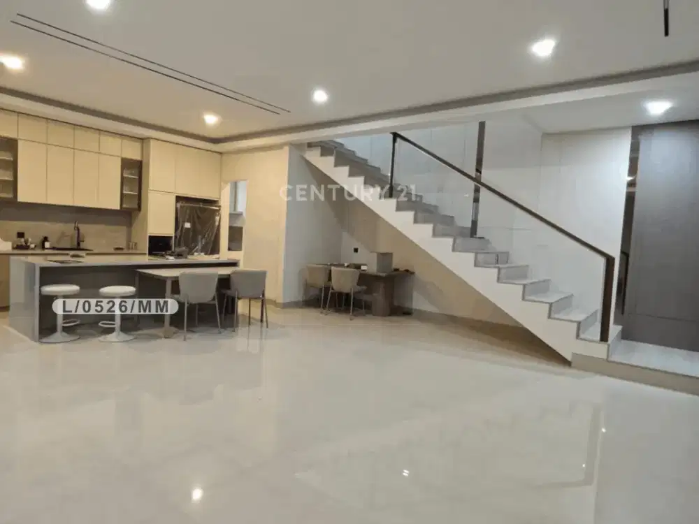Rumah 2 Lantai Full Furnished Di Taman Kopo Indah 3 Bandung