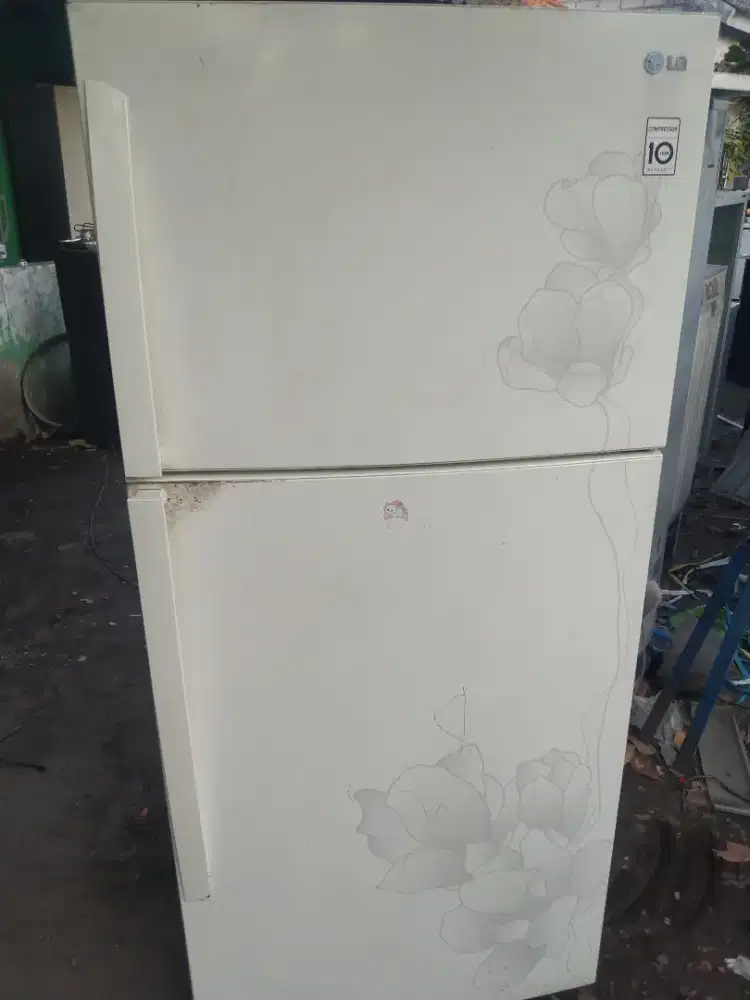 Jual kulkas LG 2pintu jumbo