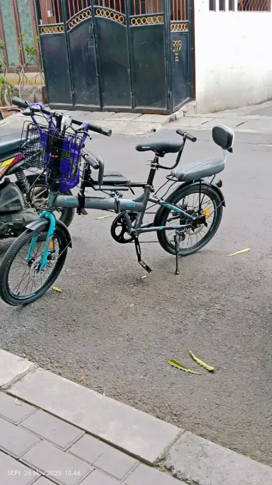 Sepeda lipat dewasa / remaja
