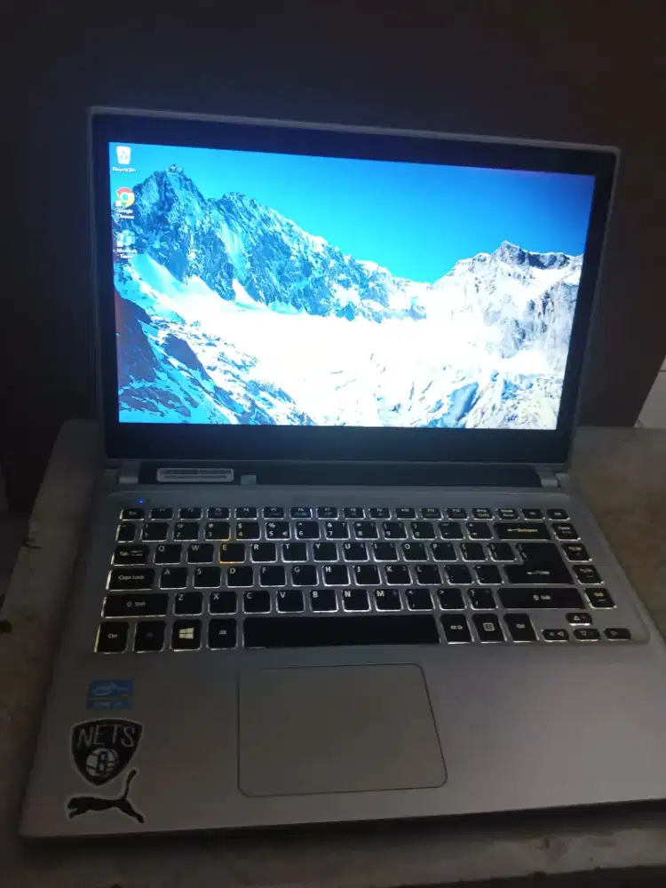 Acer V5 Touchscreen, Core i3, Ram 4gb / SSD 128gb