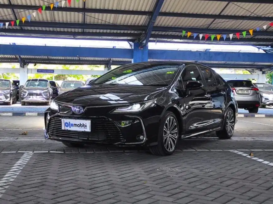 KM RENDAH - Corolla Altis 1.8 V Bensin-AT-2022 ACL