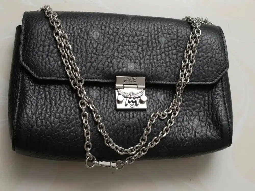 Tas MCM Visetos Monogram Black Chain Shoulder Bag Prelove