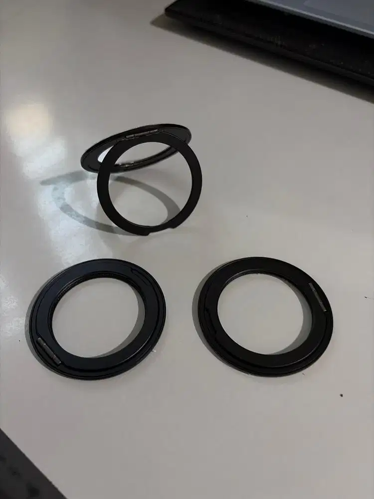 Ring magnet, stand magnet