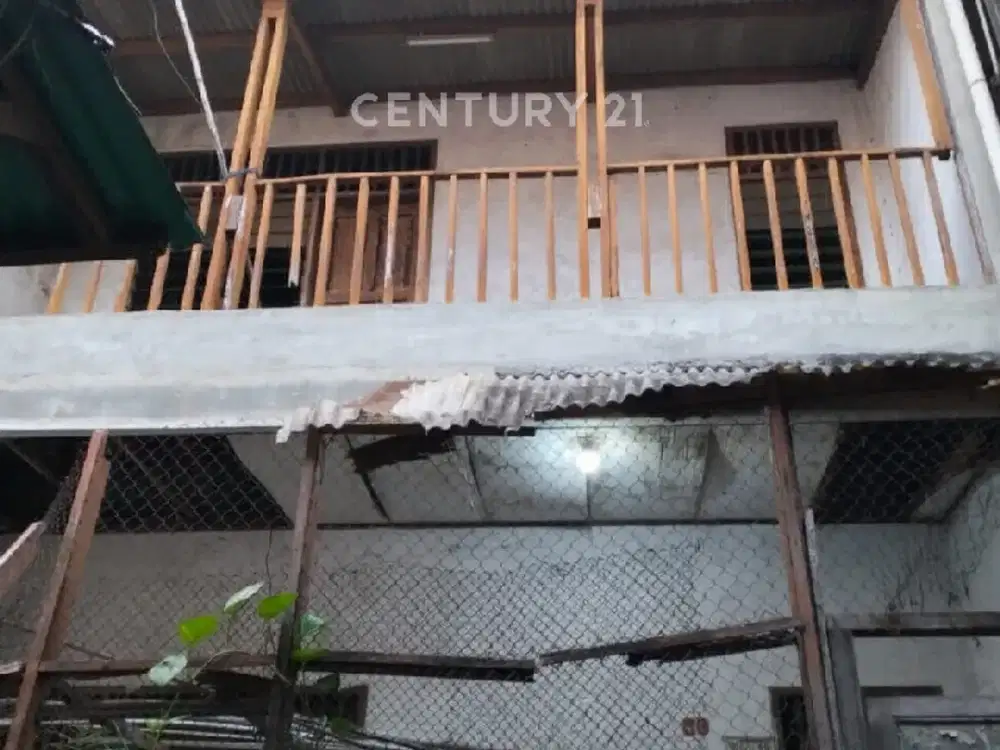 DIJUAL RUMAH TUA HITUNG TANAH SAJA DI TAMBORA, JAKBAR