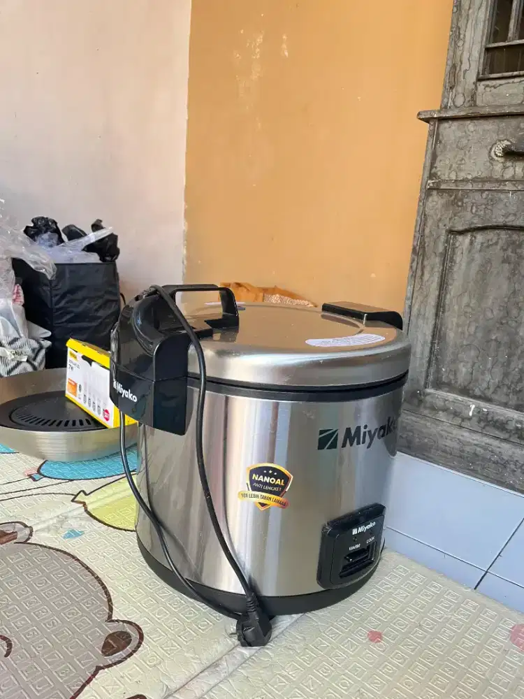 Rice cooker miyako 6.5 L