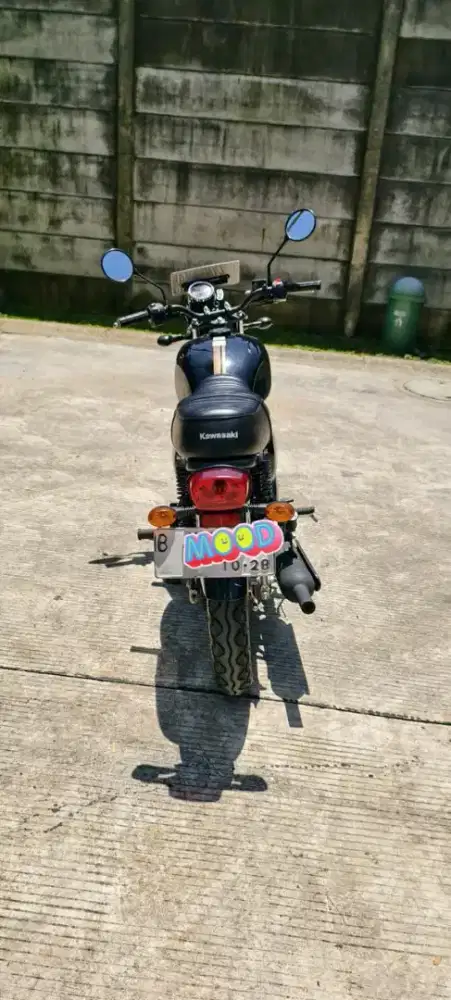 DI JUAL MOTOR KAWASAKI W175 SE TAHUN 2023