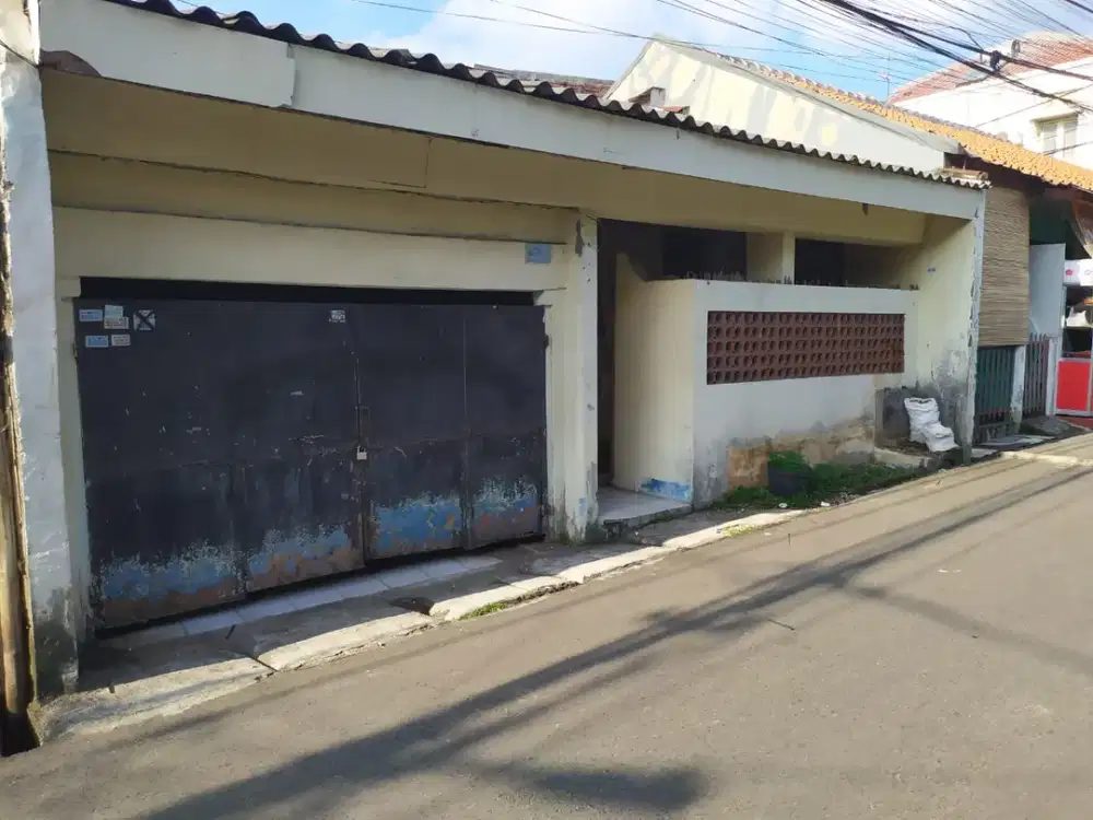 DIJUAL RUMAH JALAN FLAMBOYAN – KEBUN JERUK JAKARTA BARAT